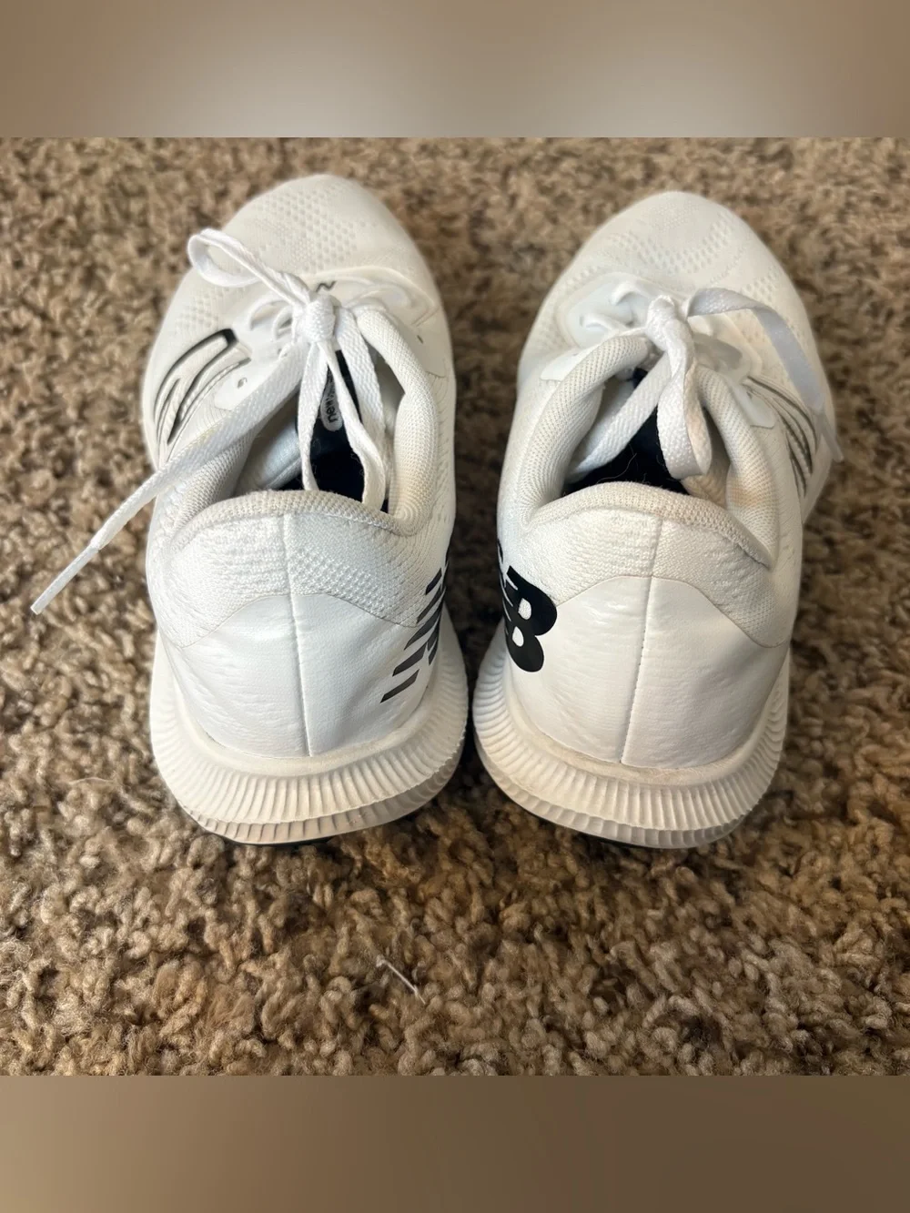 New Balance DynaSoft Pro Run V2 Running Shoes in White Size Women’s 8